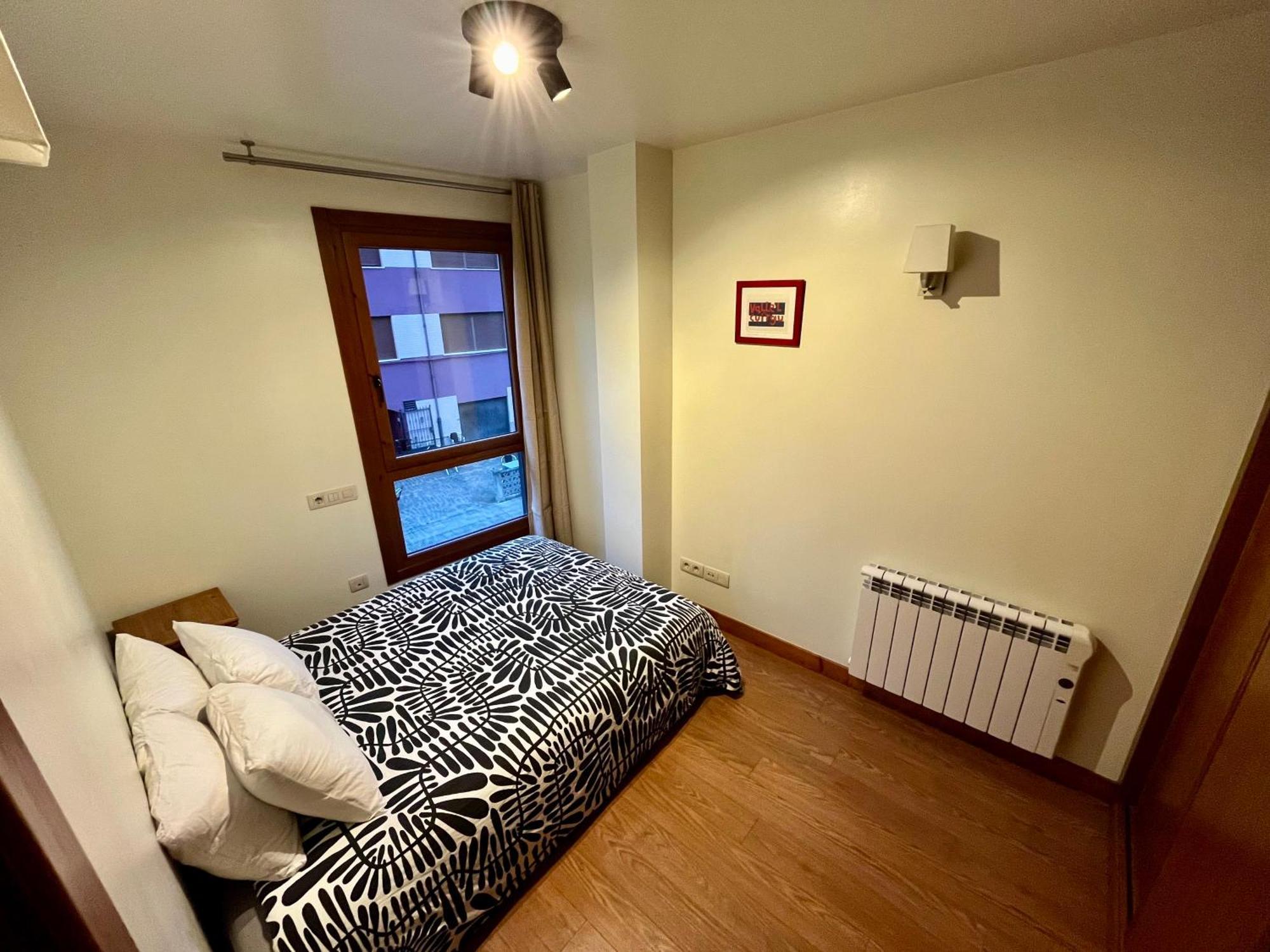 Lotila Flats Cuirgu Aparthotel Felechosa Exterior photo