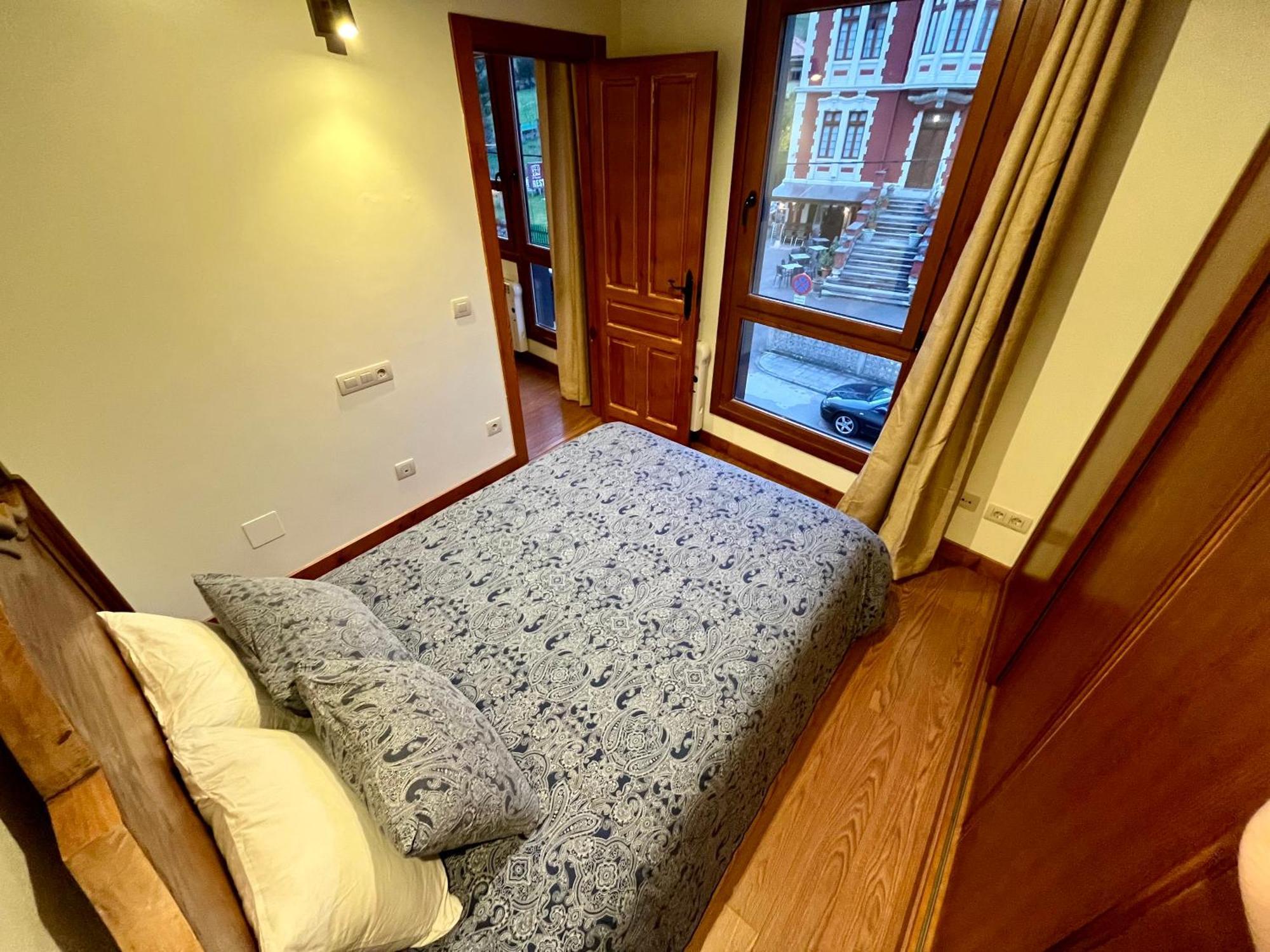 Lotila Flats Cuirgu Aparthotel Felechosa Exterior photo